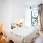Luxus Designstudio - Zentral - Terrasse - 4 Personen