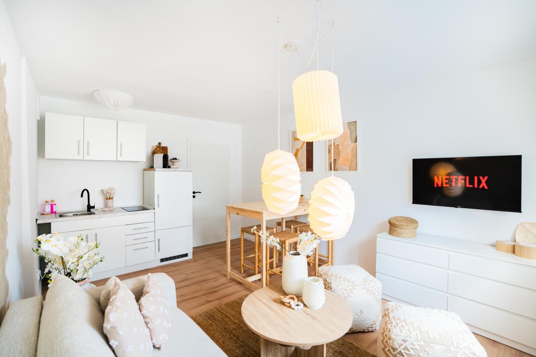 Luxus Designstudio - Zentral - Terrasse - 4 Personen