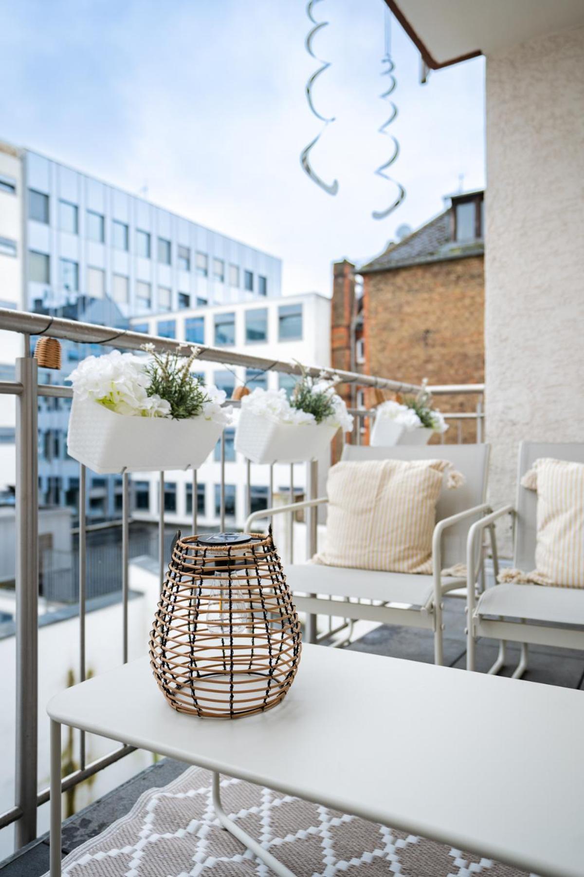 Apartment Luxus Designstudio - Zentral - Terrasse - 4 Personen *